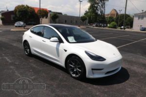 2022 Tesla Model 3 Long Range AWD WNAV cipads, freeads,