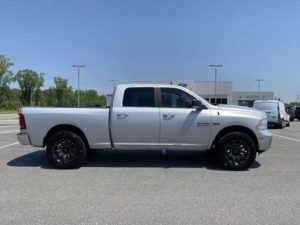 Dodge Ram 4x2 1500 Crew Cab Pickup Truck Bighorn HEMI cipads freeads