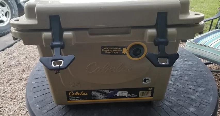 Cabela's Polar Cap Equalizer 25-Quart Cooler cipads freeads