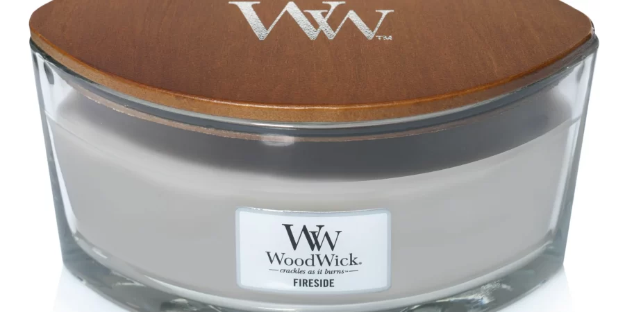 WoodWick-Fireside-Ellipse-candle-cipads-freeads