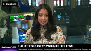 Bitcoin ETFs Bleed $1B as Capital Rotates Into HYPE, SOL, XRP cipads freeads in the news Bitcoin ETFs Bleed $1B as Capital Rotates Into HYPE, SOL, XRP cipads freeads in the news