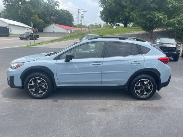 2019 Subaru Crosstrek 2.0i 6M – $17,900 (Car smart auto sales)