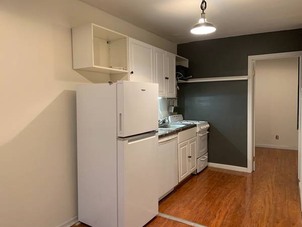 $3,750 / 2br – Bright, Spacious 2 Bed/1 Bath Apartment On Sackett @ 5th In Park Slope (Park Slope)