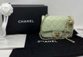 Chanel 22C Square Mini Pearl Crush Light Green BNIB Stunning Pistachio Color