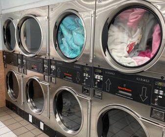 Speedy-Queen-washers-and-dryers-1500-cipads-freeads