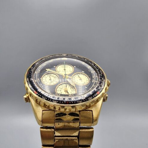 Vintage Seiko Flightmaster Watch men Gold Tone Black Dial Chronograph New Batt