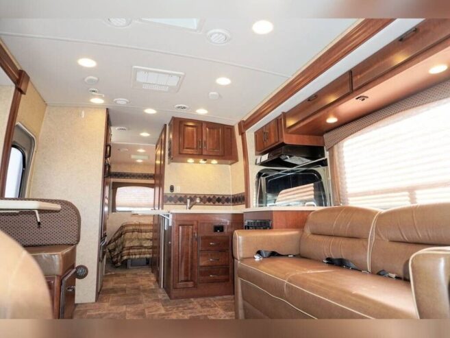 2014 Forest River Class C RV Lexington 283TS