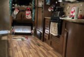 2016 Pacific Northland R27 RV trailer sleeps 6 1-bedroom electric-level wintered