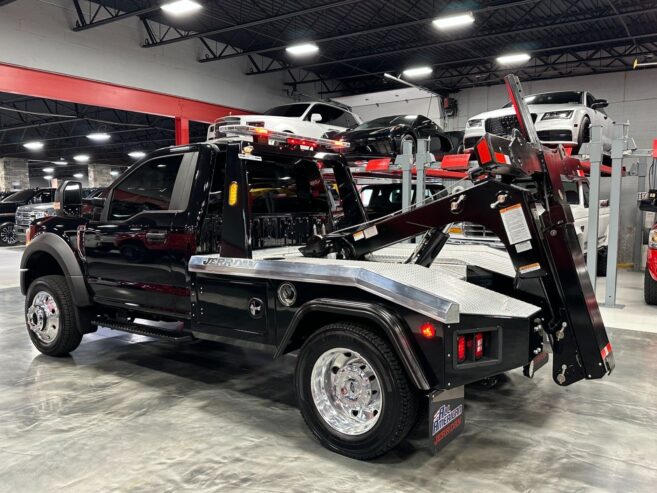 2022 FORD F450 XLT 7.3L V8 GAS WRECKER 4K MILES LIKE NEW! READY TO WORK!