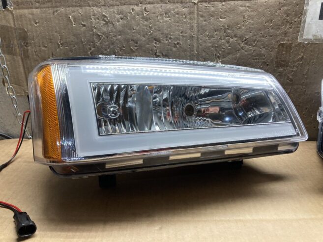 FIT 03-06 Chevy Avalanche Silverado Halogen LED Bar DRL CHROME Headlight #H513