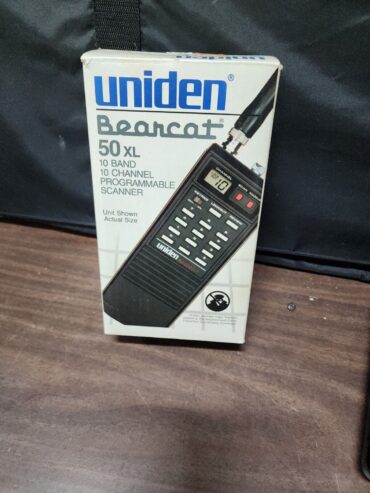 Uniden Bearcat BC 50XL Handheld Scanner programmable VHF UHF HAM Walkie Talkie