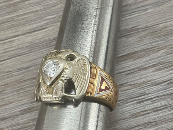 Vintage 10k Gold Diamond Scottish Rite 32nd Degree Masonic Ring