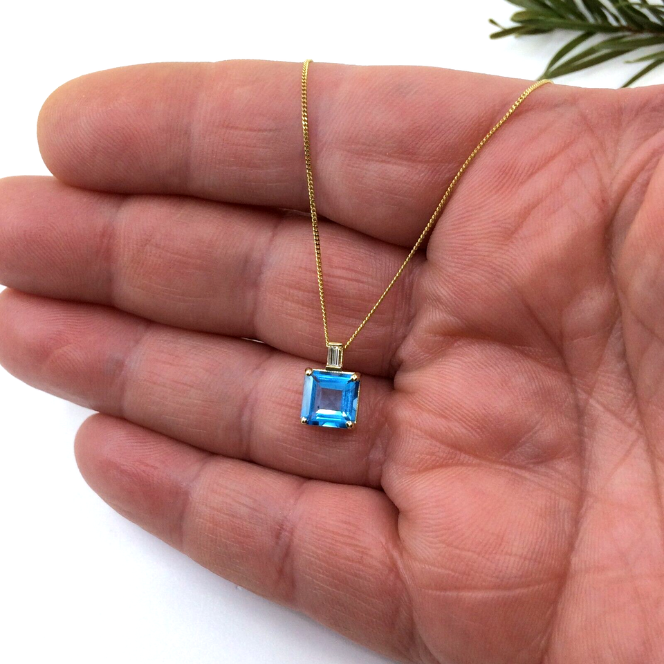 Women’s Curb Necklace 18k Yellow Gold Natural Square Blue Topaz Baguette Diamond