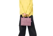 Marc Jacobs Womens The Leather Small Tote Bag Lilas H004L01PF21-993 One Size at walmart.com near me