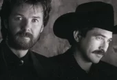 Brooks & Dunn – The Essential Brooks & Dunn – Music & Performance – CD at Walmart.com